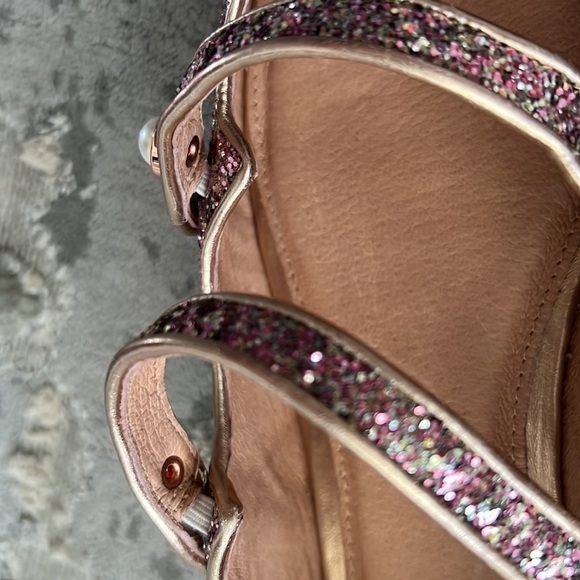 Limited Edition Halogen x Atlantic - Pacific Anastasia Double Strap Flat - Picture 9 of 14